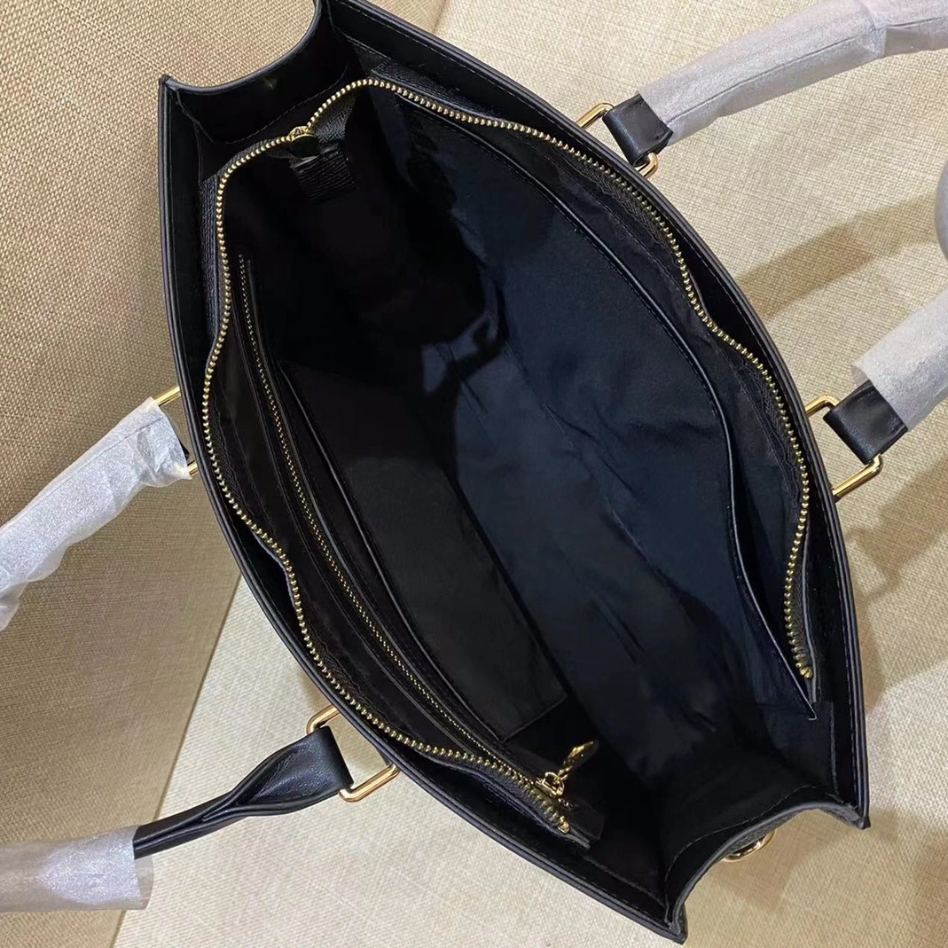 Sleek 4598 Louis Vuitton AAA Man Handbags