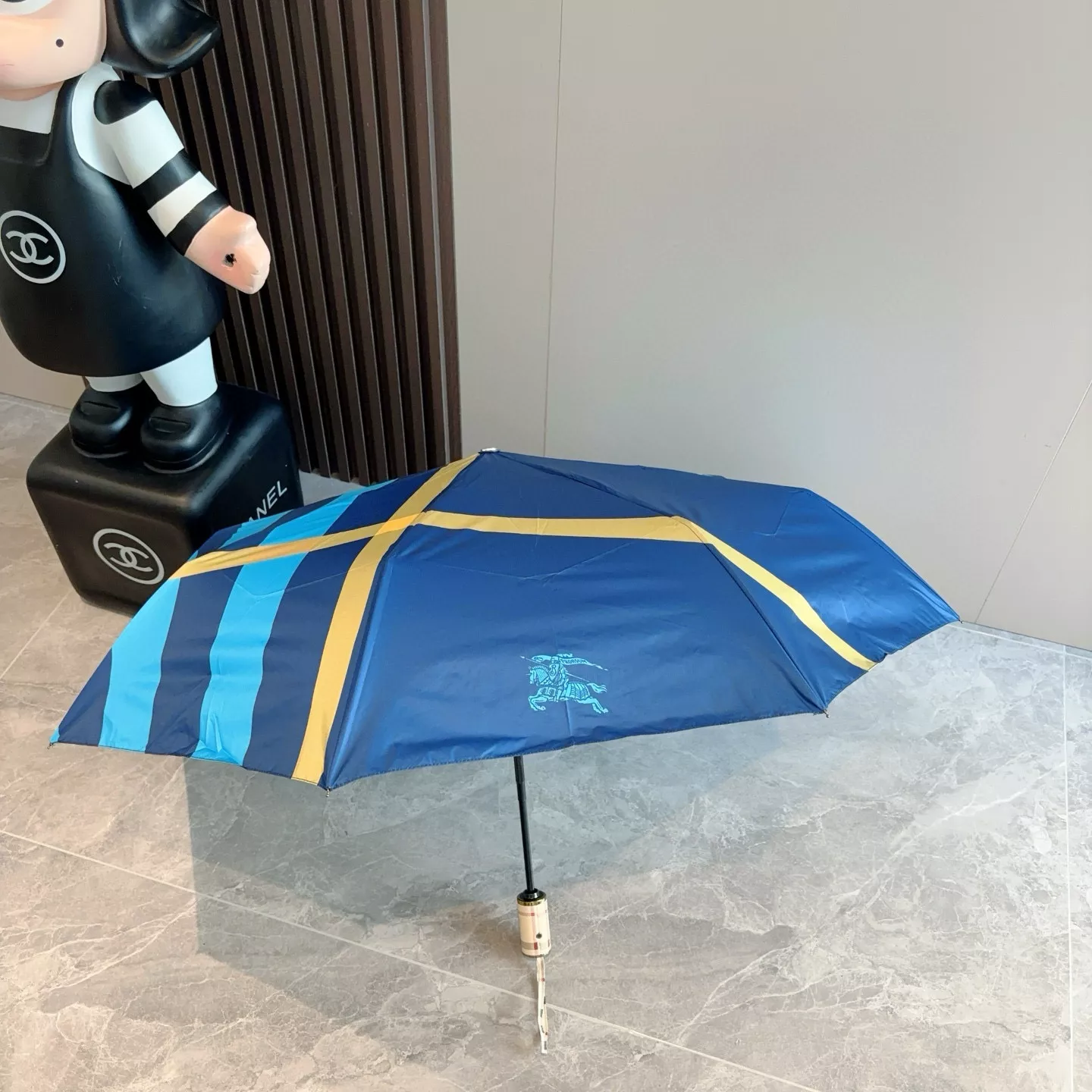 Sleek 4602 Burberry Umbrellas