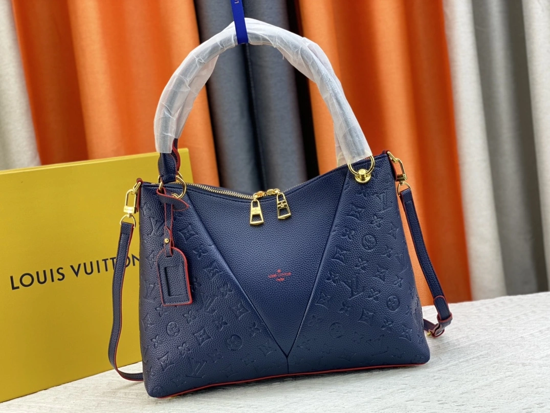 Sleek 4666 Louis Vuitton AAA Quality Handbags For Women