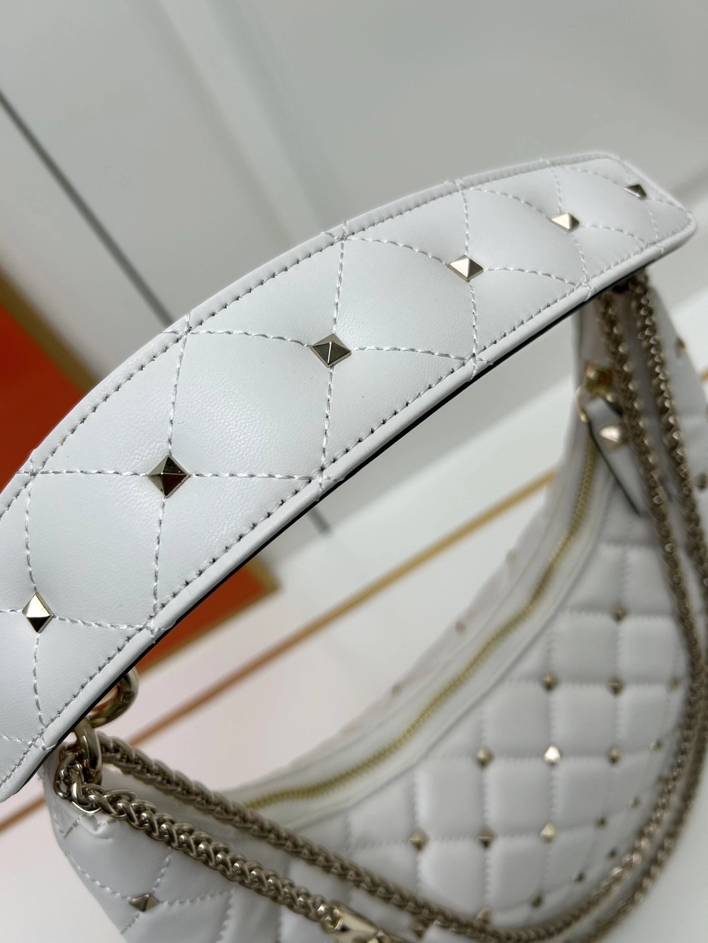 Sleek 4773 Valentino AAA Quality Shoulder Bags For Women