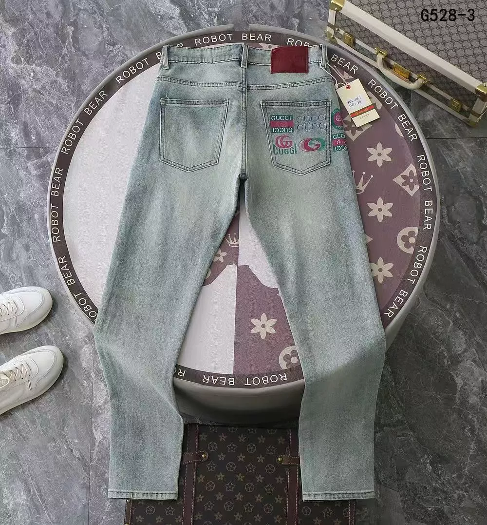 Sleek 492 Gucci Jeans For Men