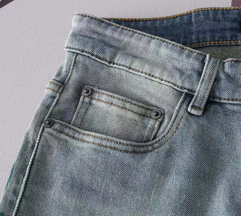 Sleek 492 Gucci Jeans For Men