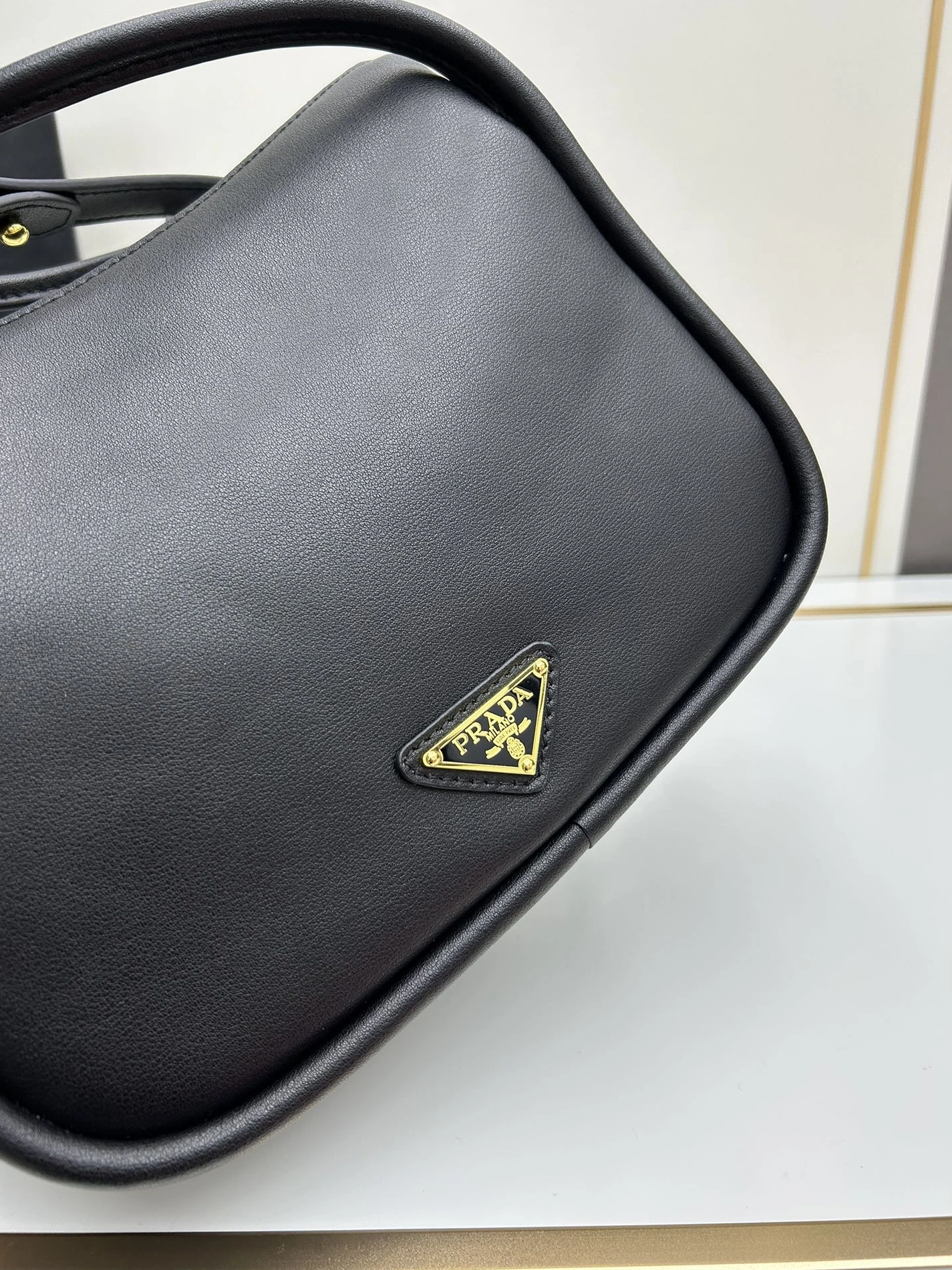 Sleek 4939 Prada AAA Quality Handbags For Women