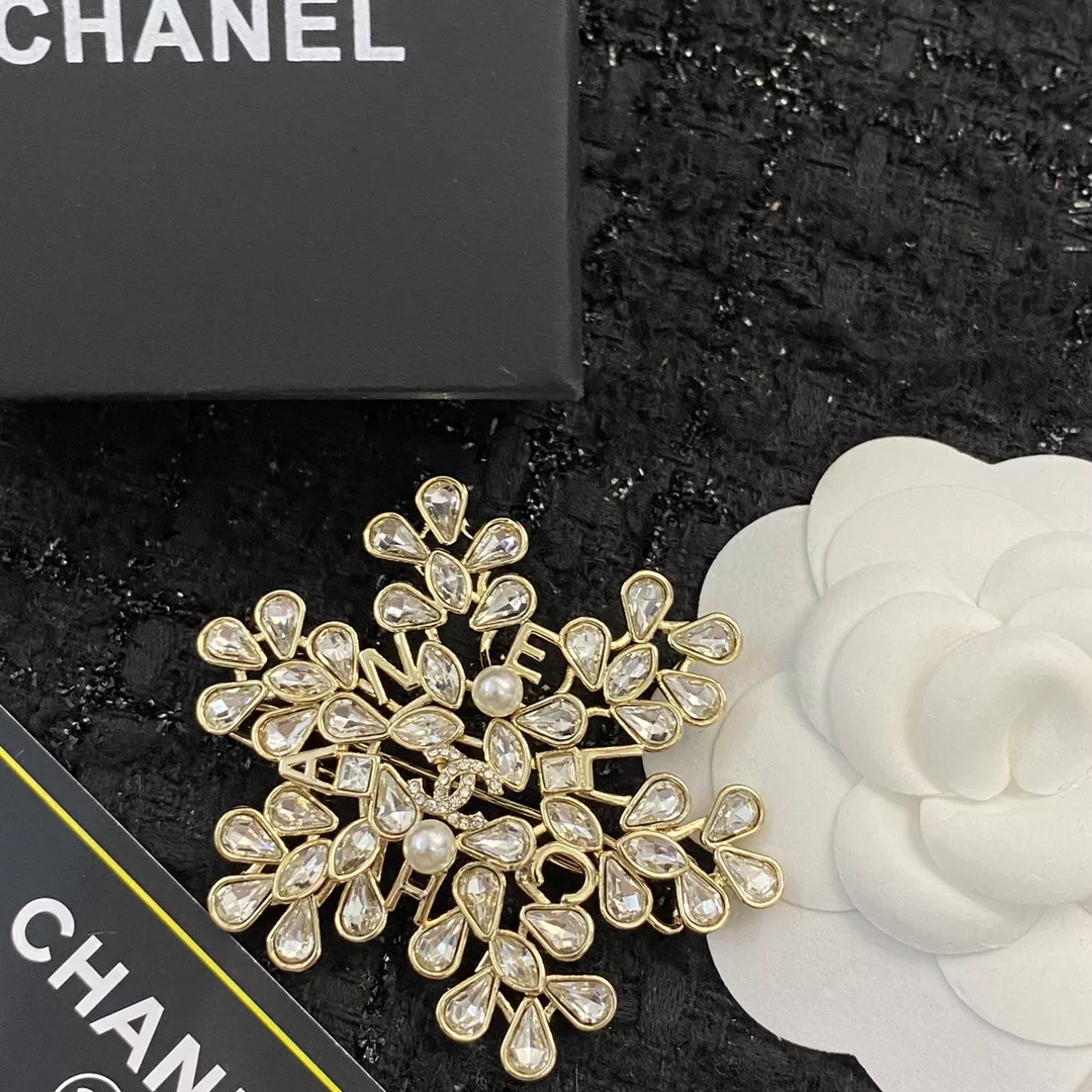 Sleek 4943 Chanel Brooches For Women