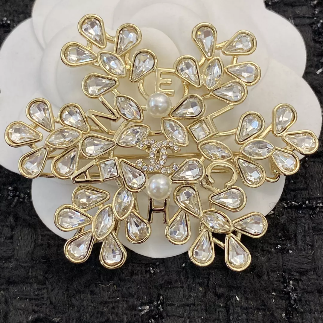 Sleek 4943 Chanel Brooches For Women