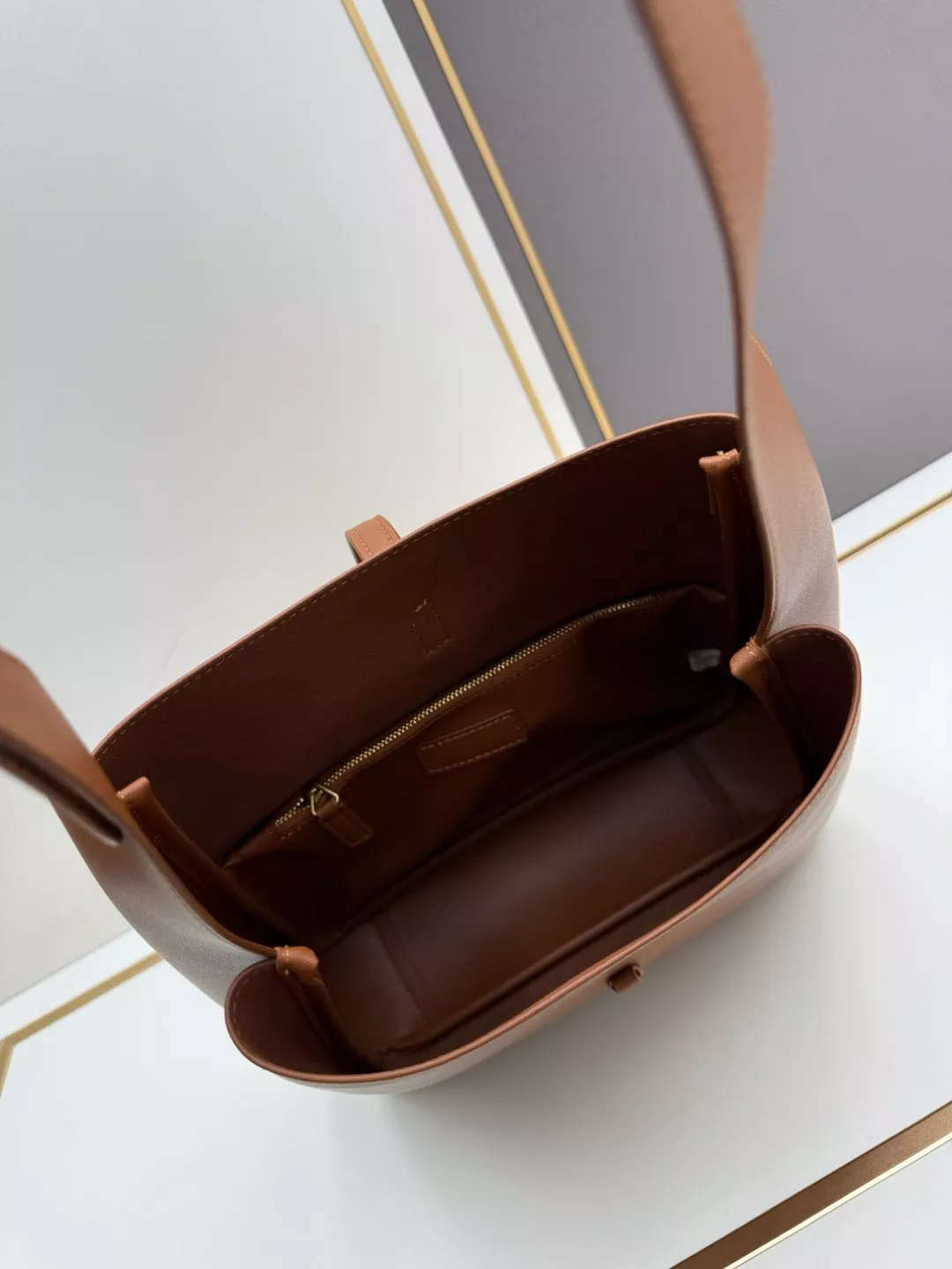 Sleek 5054 Yves Saint Laurent YSL AAA Quality Shoulder Bags For Women