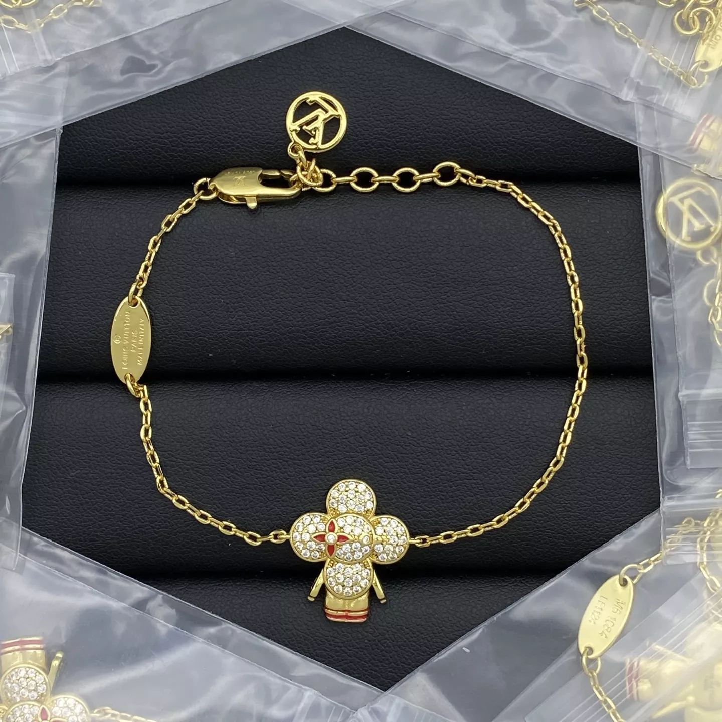 Sleek 5207 Louis Vuitton LV Bracelets