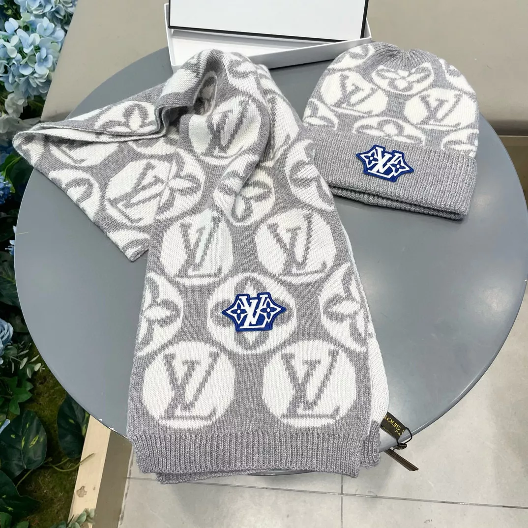 Sleek 5356 Louis Vuitton LV Hat and Scarf Set