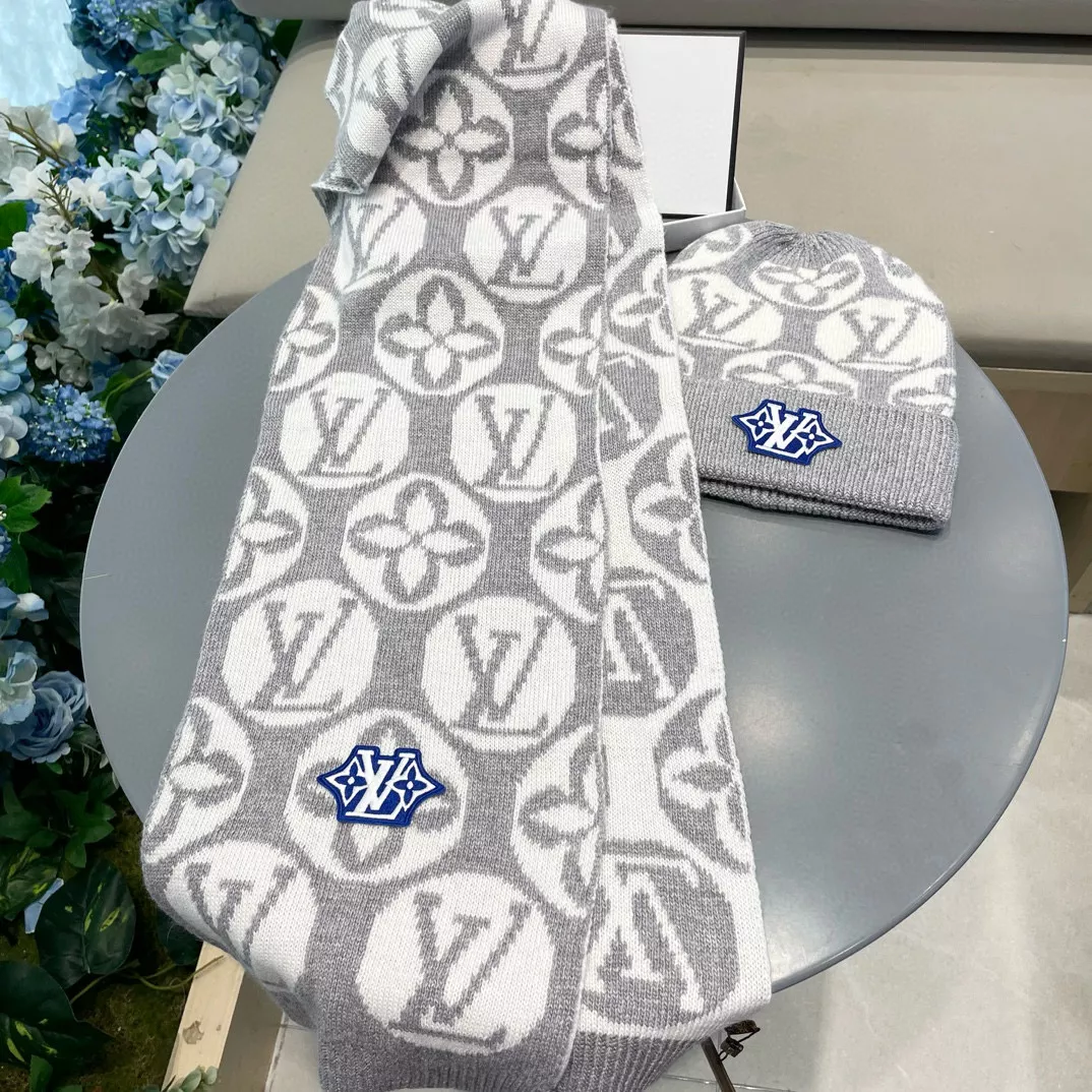 Sleek 5356 Louis Vuitton LV Hat and Scarf Set
