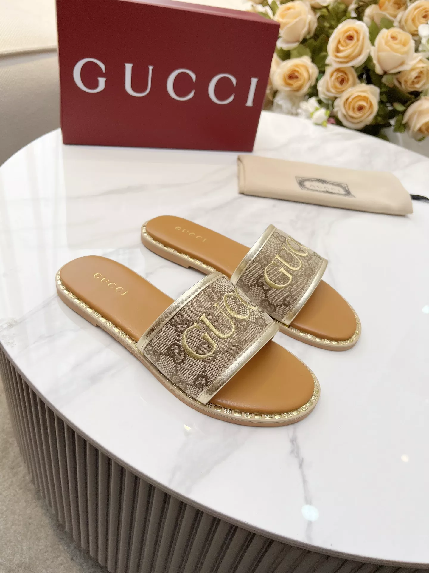 Sleek 5477 Gucci Slippers For Women