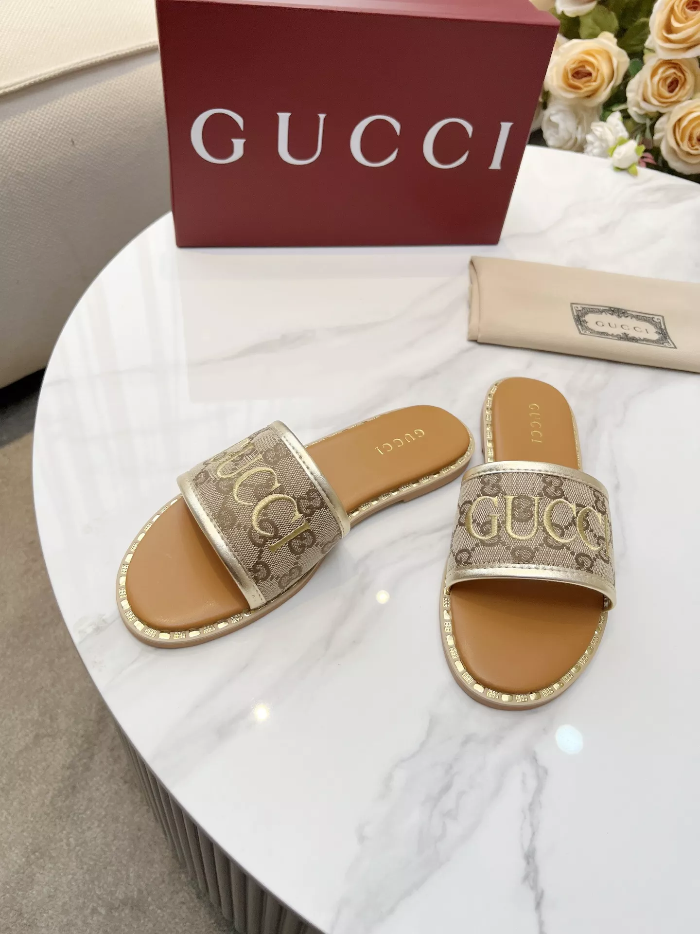 Sleek 5477 Gucci Slippers For Women