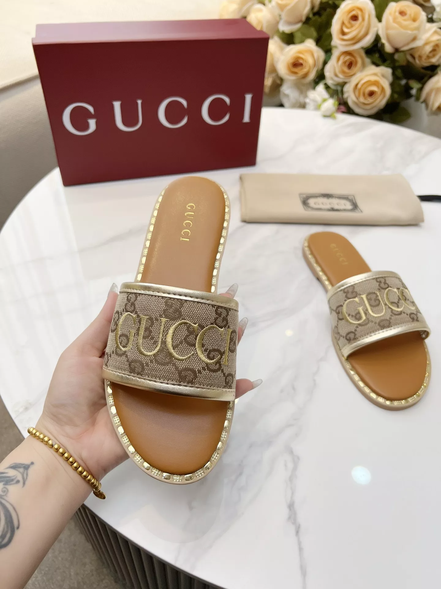 Sleek 5477 Gucci Slippers For Women