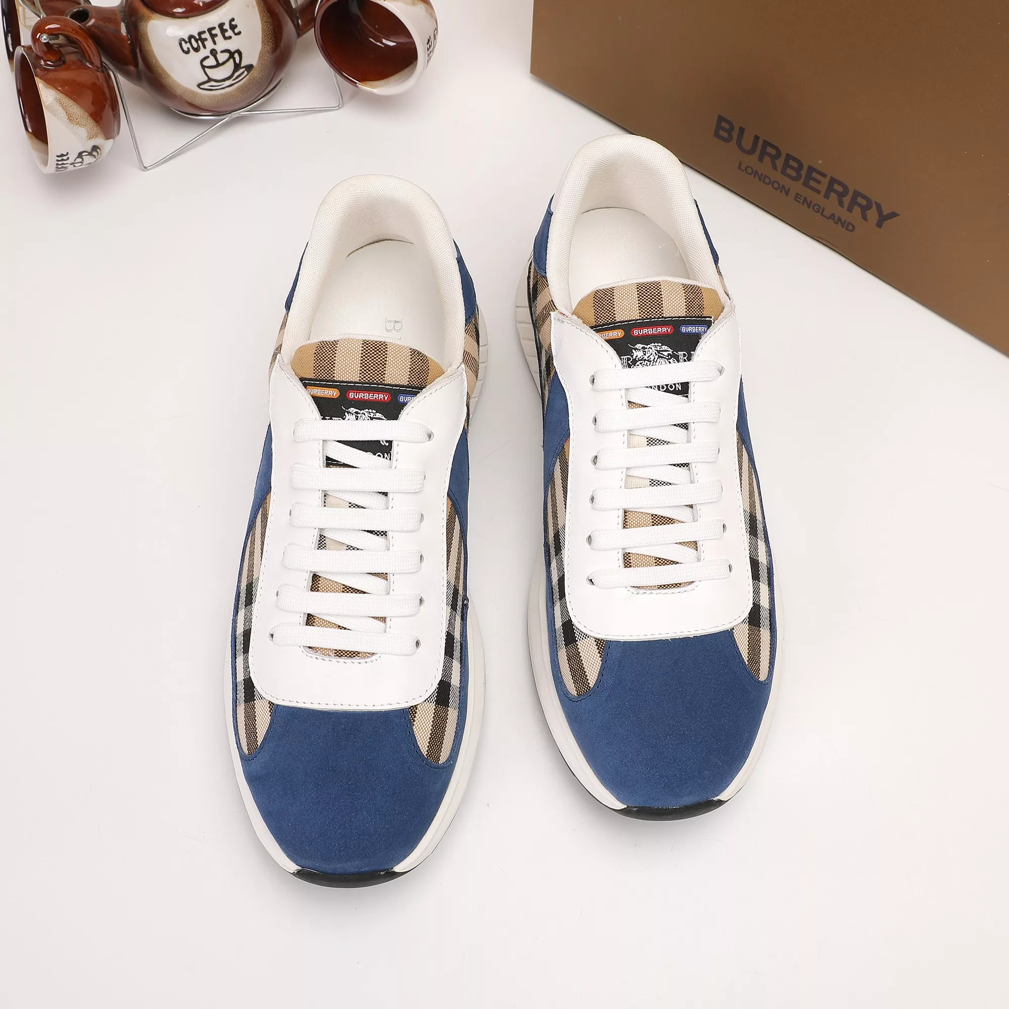 Sleek 551 Burberry Casual Shoes For Men