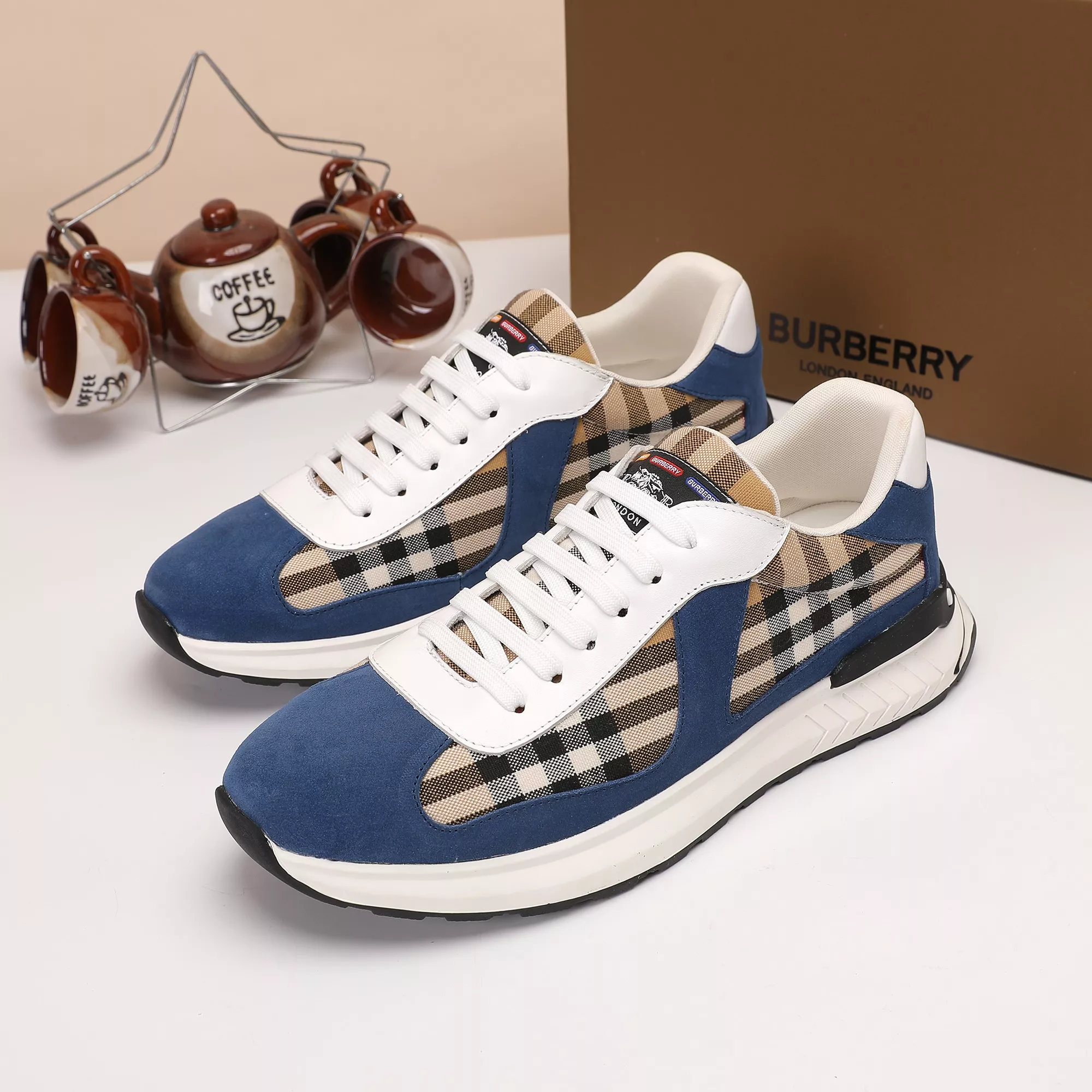 Sleek 551 Burberry Casual Shoes For Men