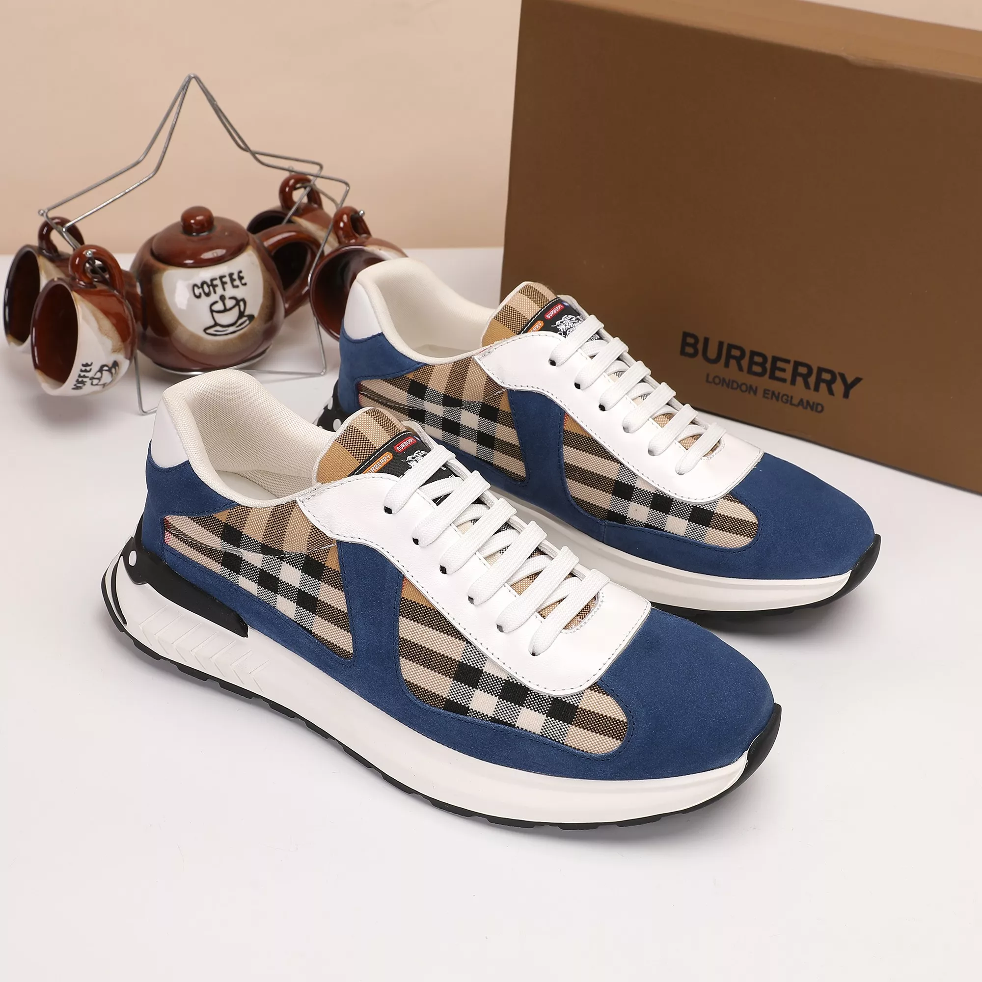 Sleek 551 Burberry Casual Shoes For Men
