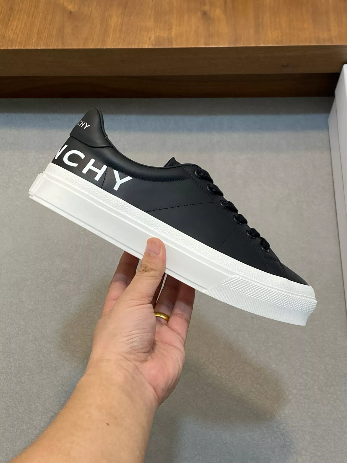 Sleek 5703 Givenchy Casual Shoes For Men