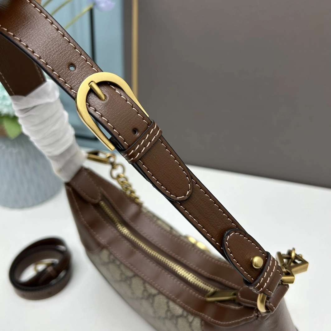 Sleek 5708 Gucci AAA Quality Shoulder Bags For Women