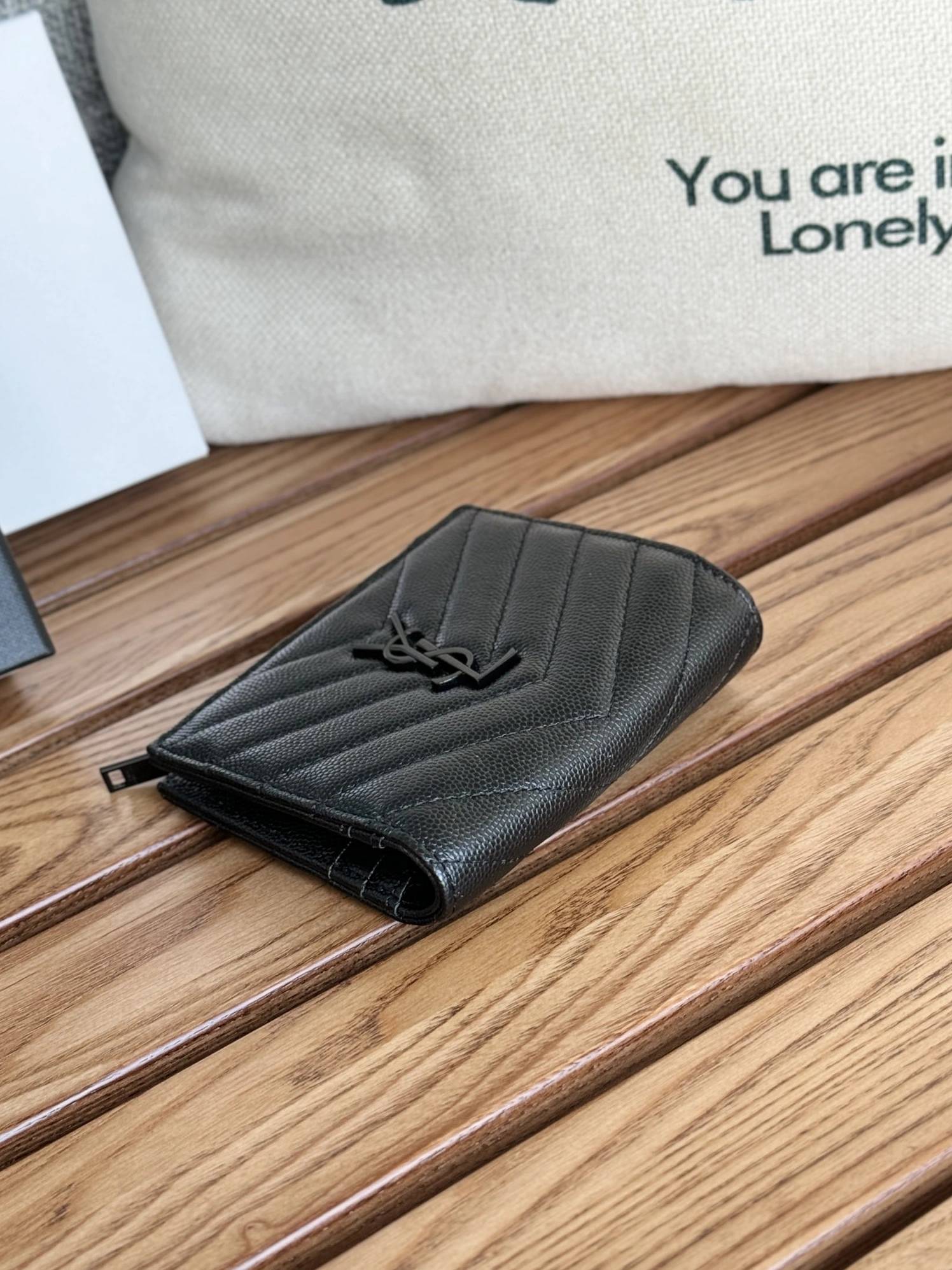Sleek 5740 Yves Saint Laurent AAA Quality Wallets