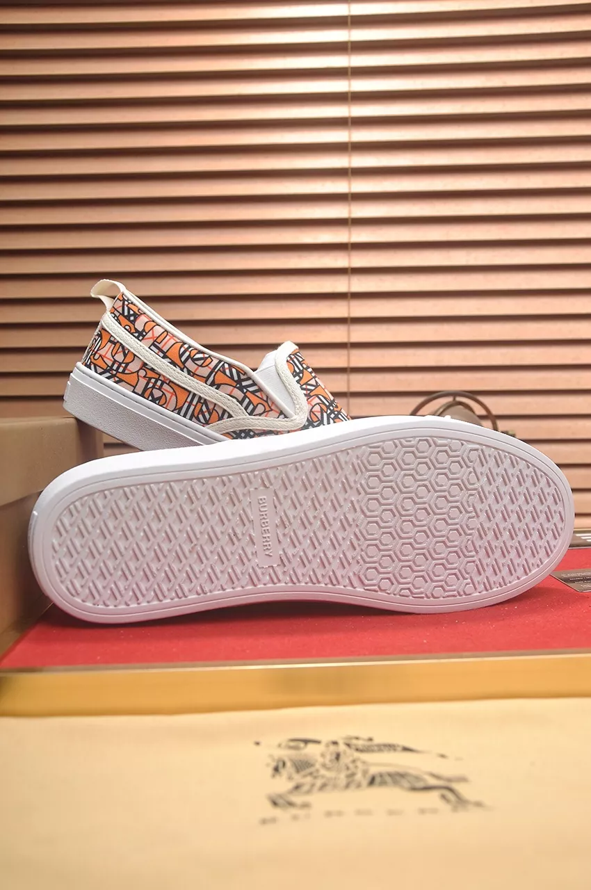 Sleek 6331 Burberry Casual Shoes For Men