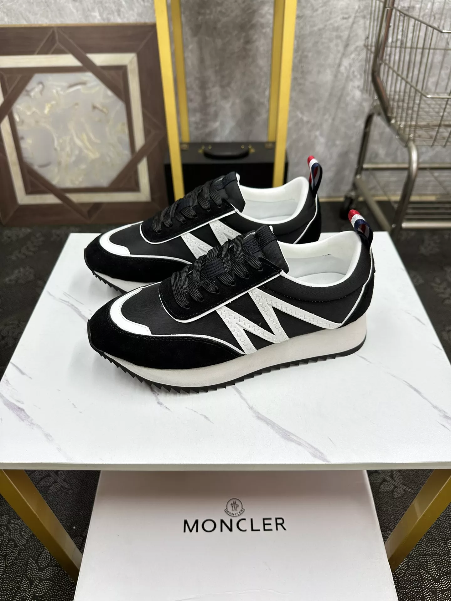 Sleek 6650 Moncler Casual Shoes For Men