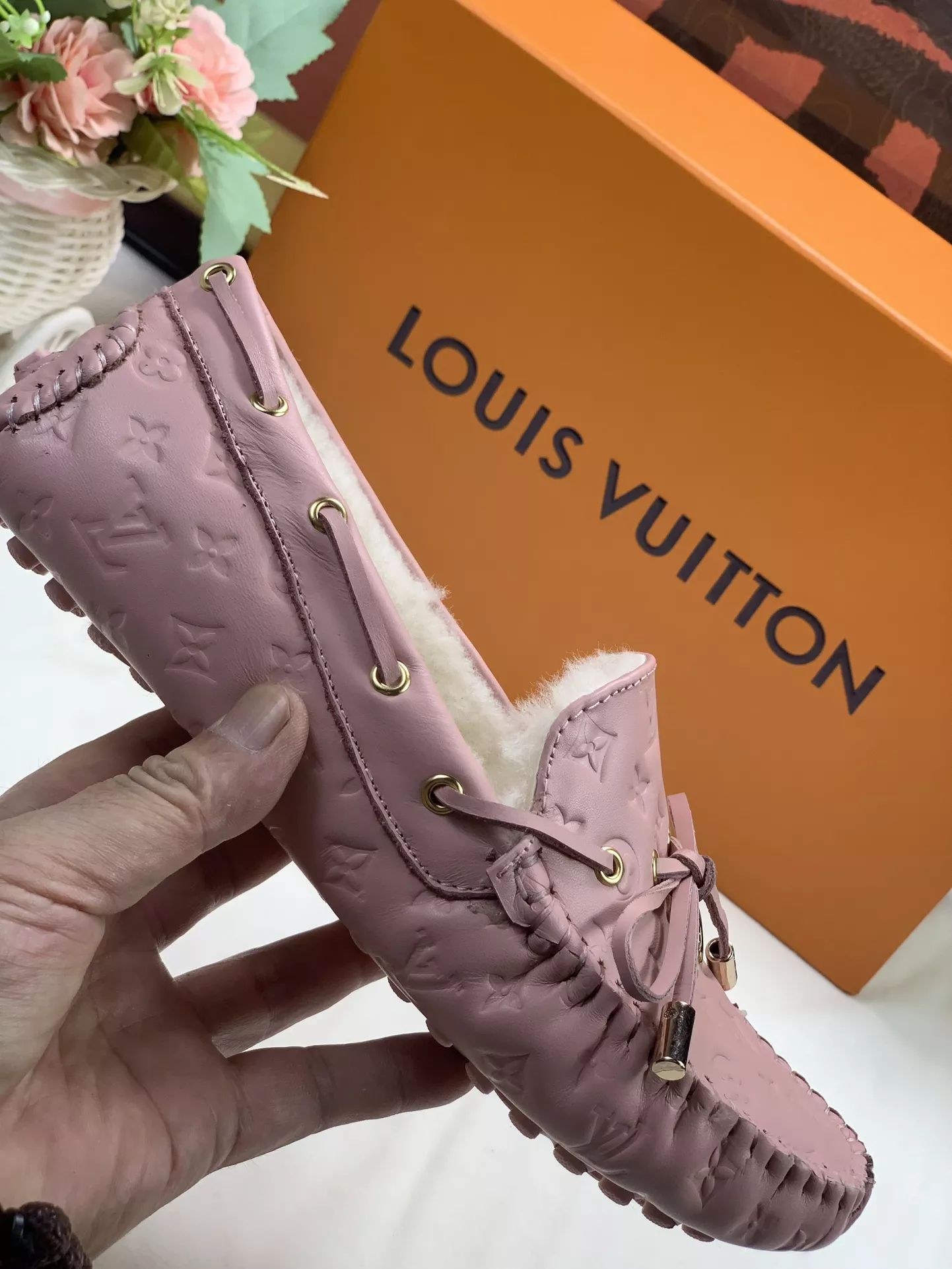 Sleek 6658 Louis Vuitton LV Oxfords Shoes For Women