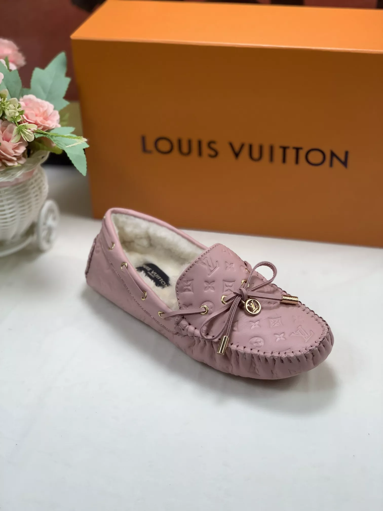 Sleek 6658 Louis Vuitton LV Oxfords Shoes For Women