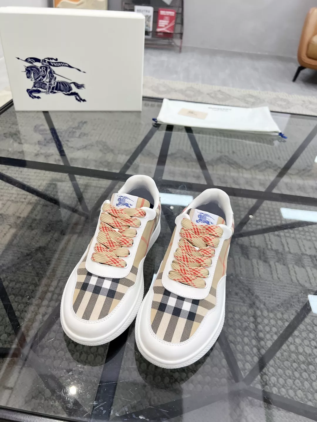 Sleek 6664 Burberry Casual Shoes For Men