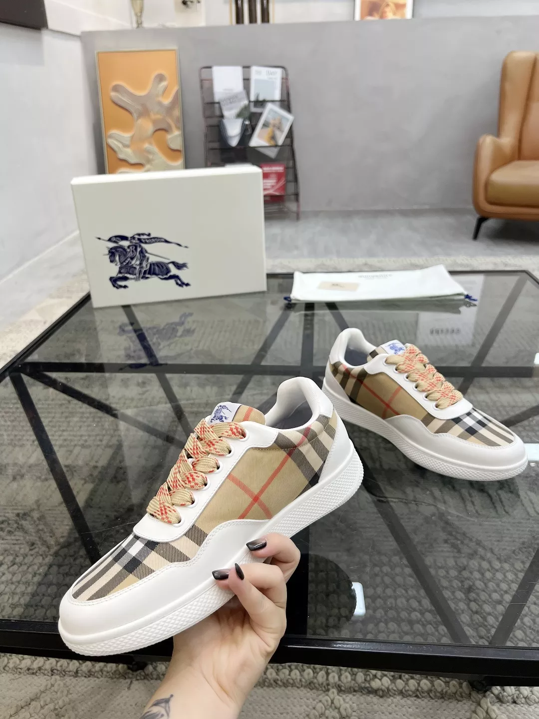Sleek 6664 Burberry Casual Shoes For Men