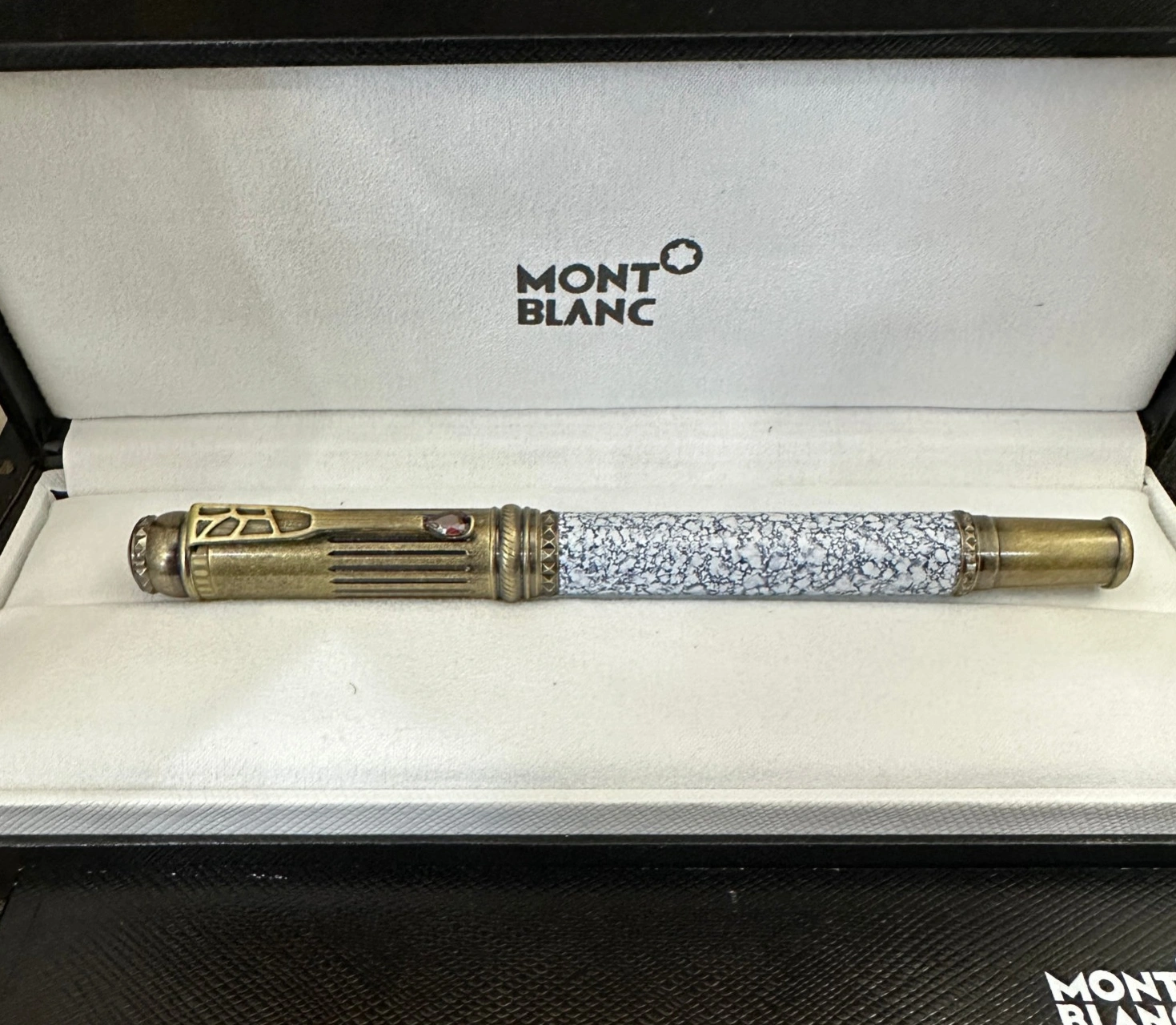 Sleek 6705 Montblanc Pen