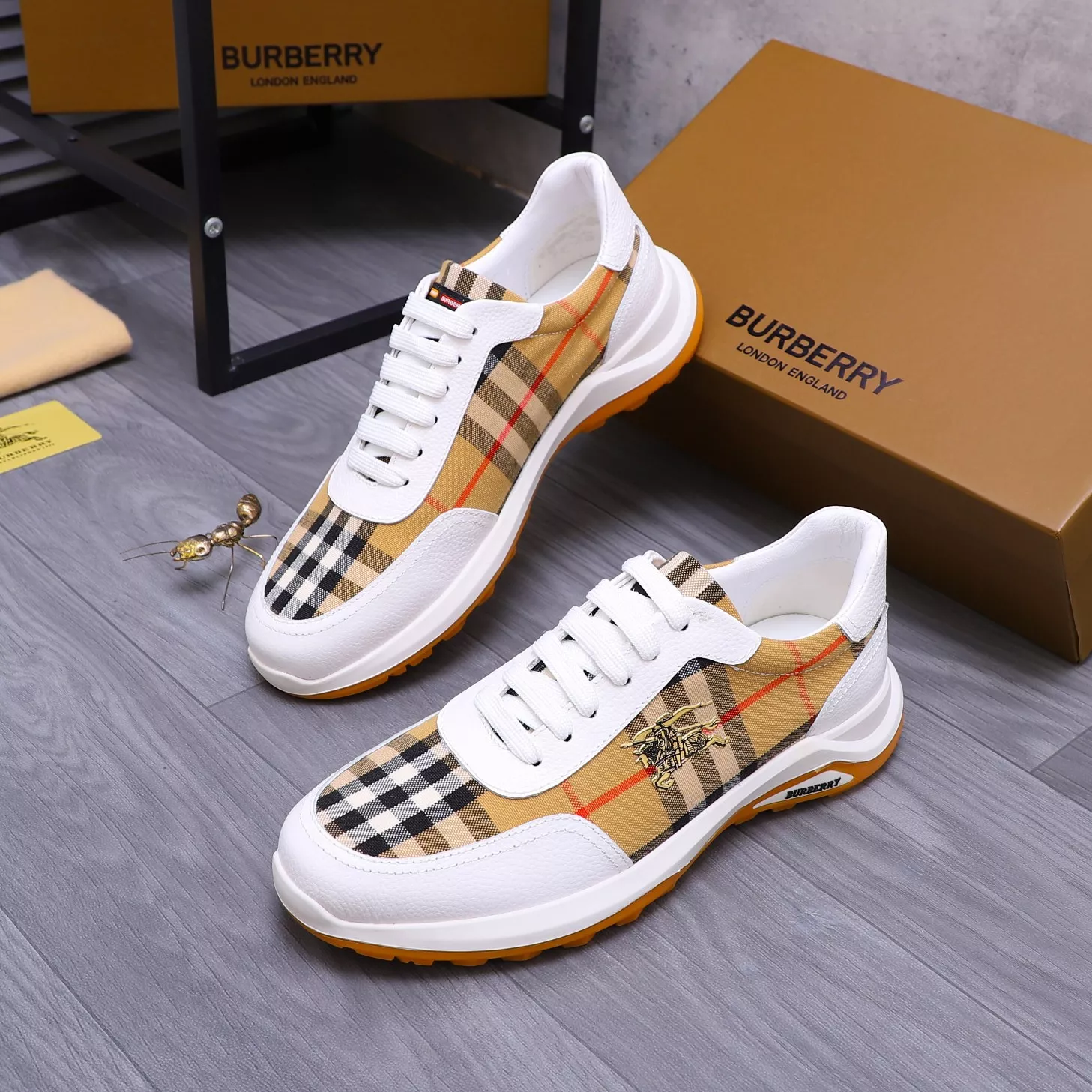 Sleek 6719 Burberry Casual Shoes For Men