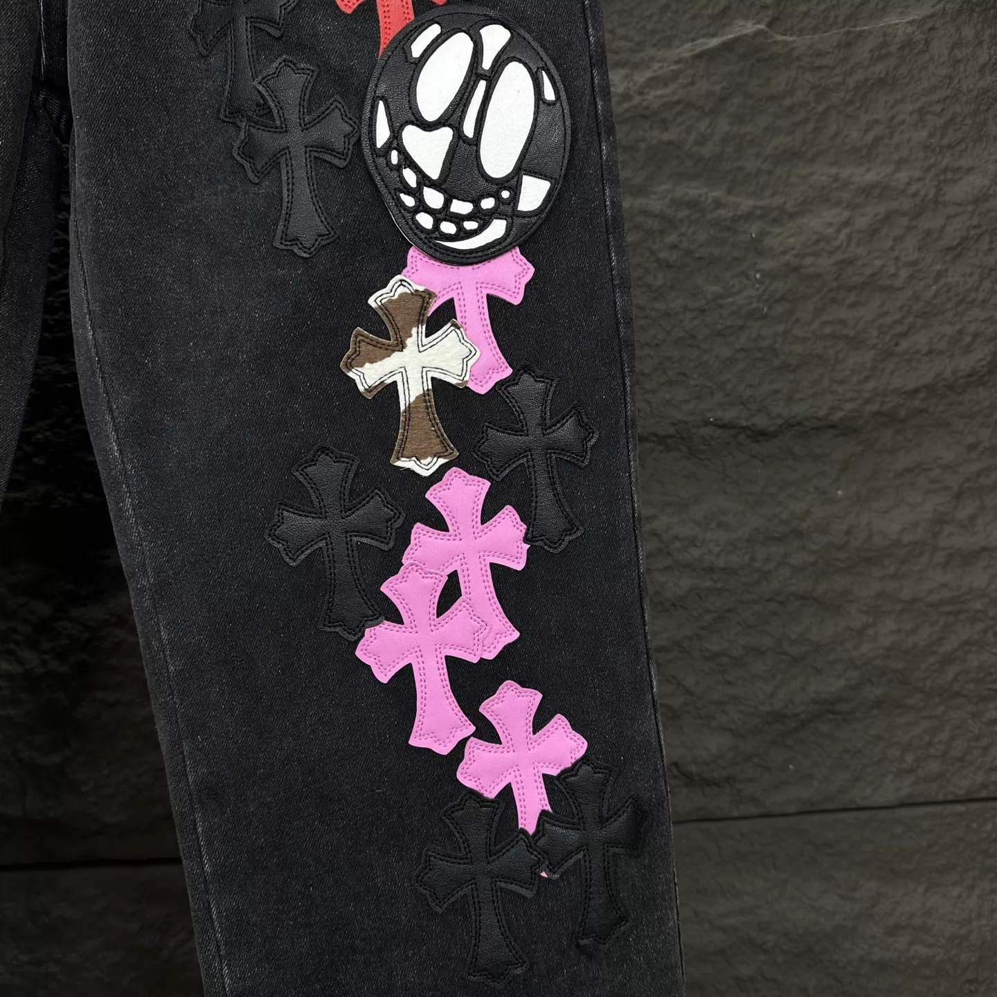 Sleek 6722 Chrome Hearts Jeans For Unisex