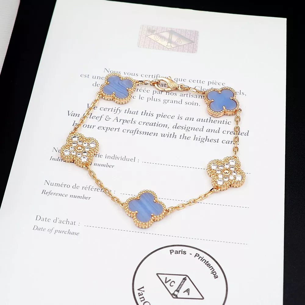 Sleek 6728 Van Cleef & Arpels Bracelets For Women