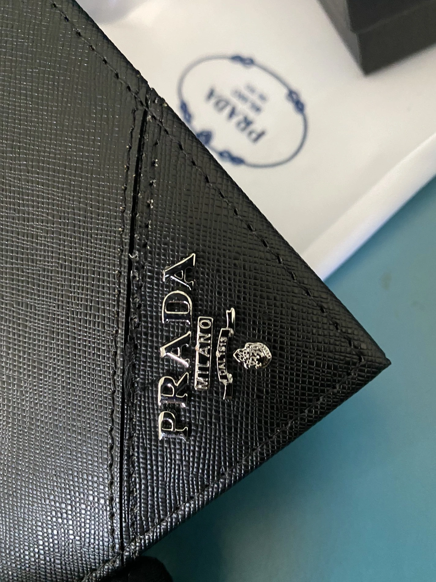 Sleek 6942 Prada Wallets For Men