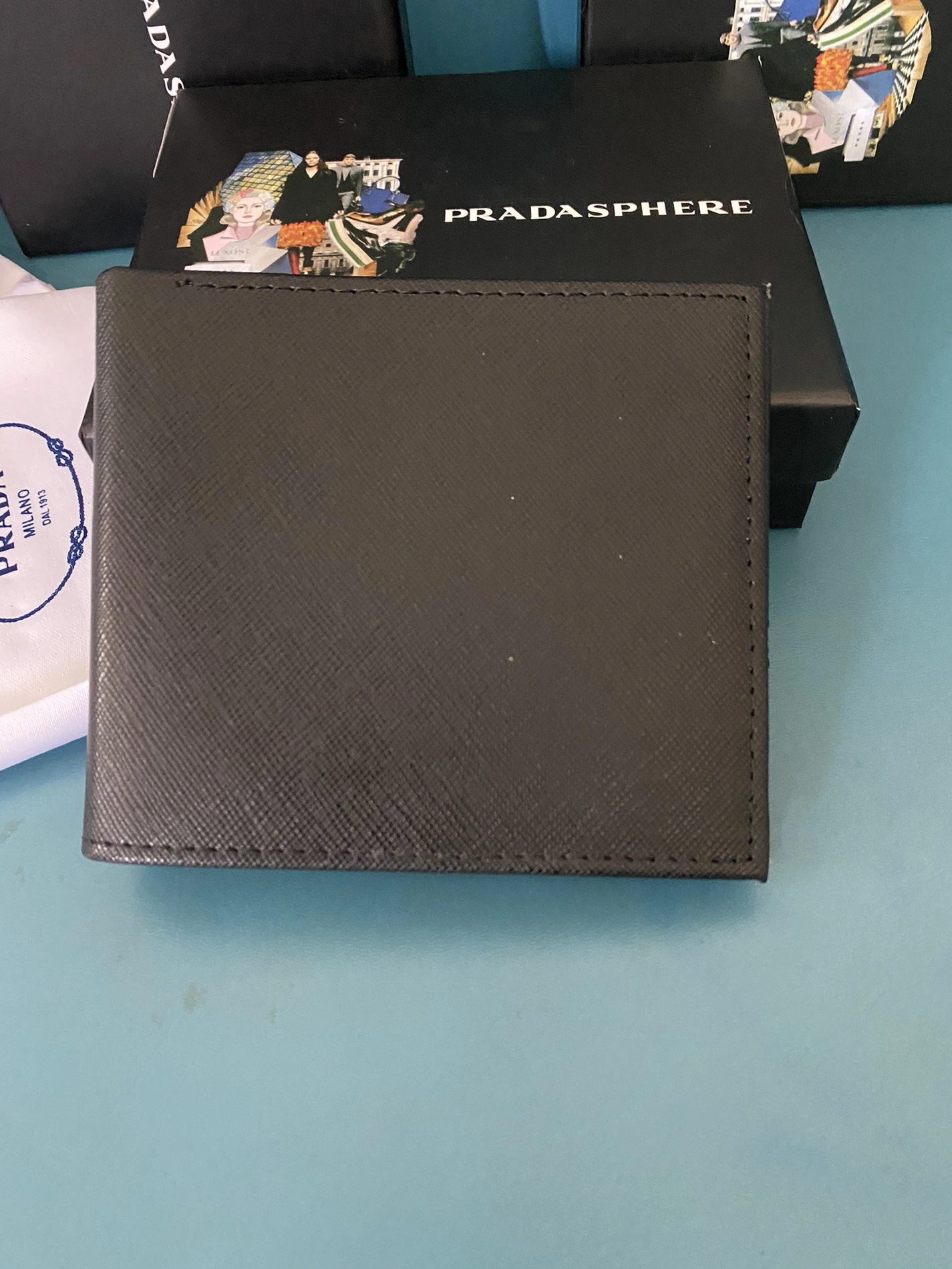 Sleek 6942 Prada Wallets For Men