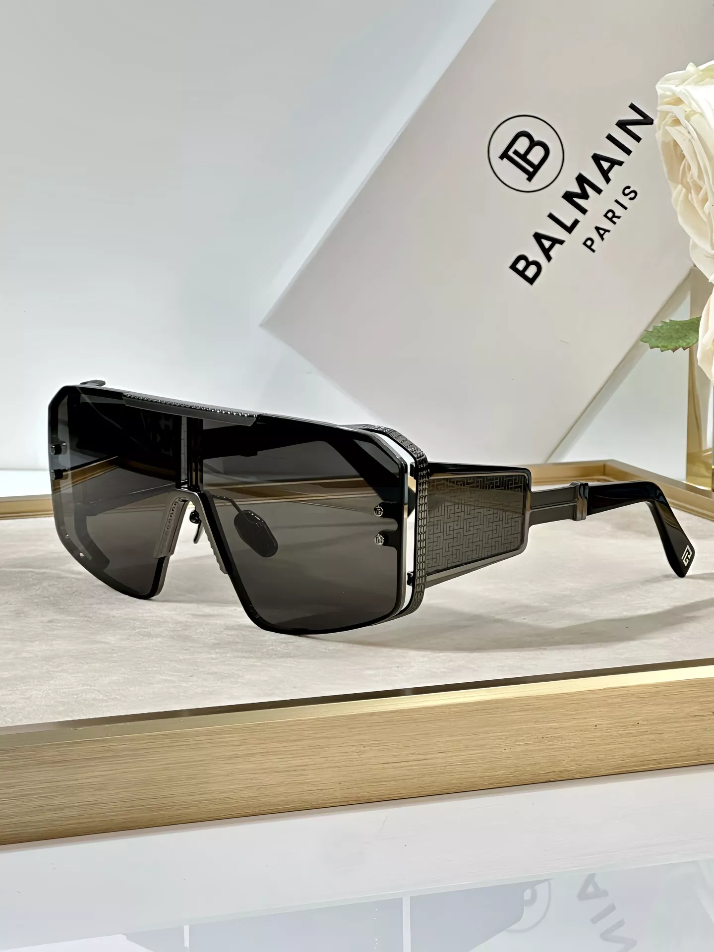 Sleek 7188 Balmain AAA Quality Sunglasses