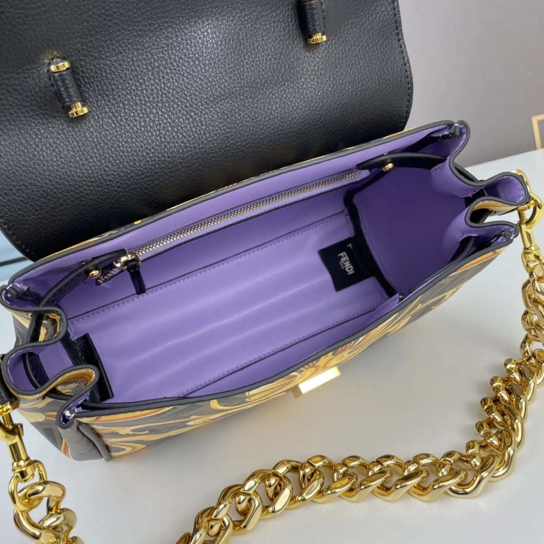Sleek 7293 Versace AAA Quality Handbags For Women