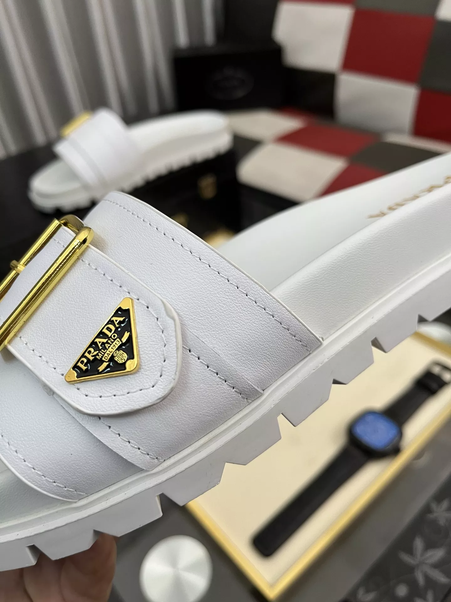 Sleek 7323 Prada Slippers For Men