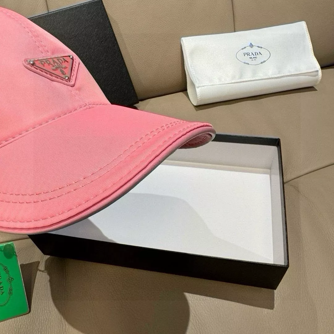 Sleek 7357 Prada Caps