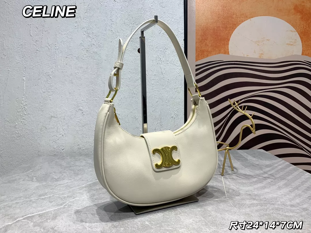 Sleek 7404 Celine AAA Quality Shoulder Bags For Women
