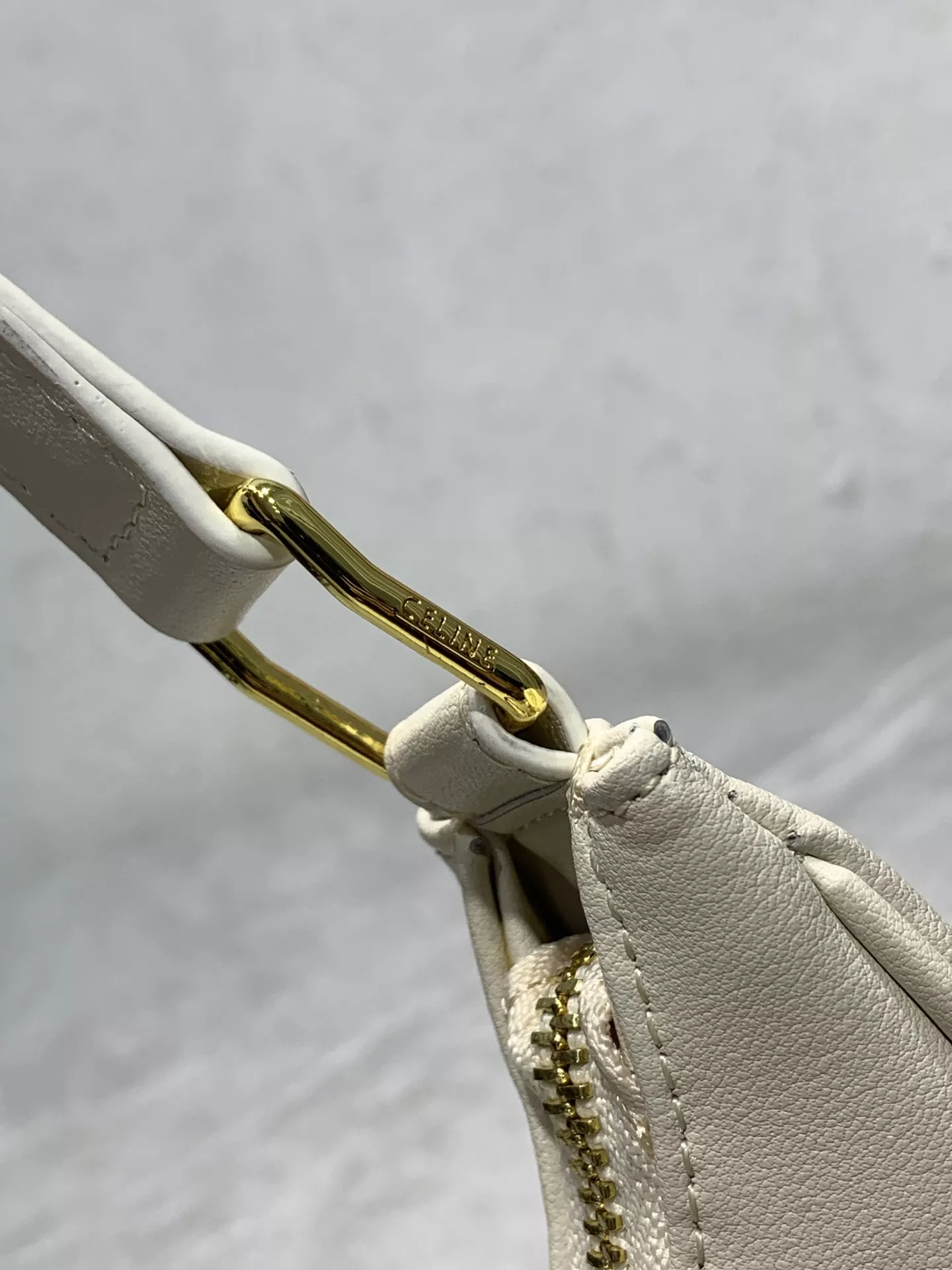 Sleek 7404 Celine AAA Quality Shoulder Bags For Women