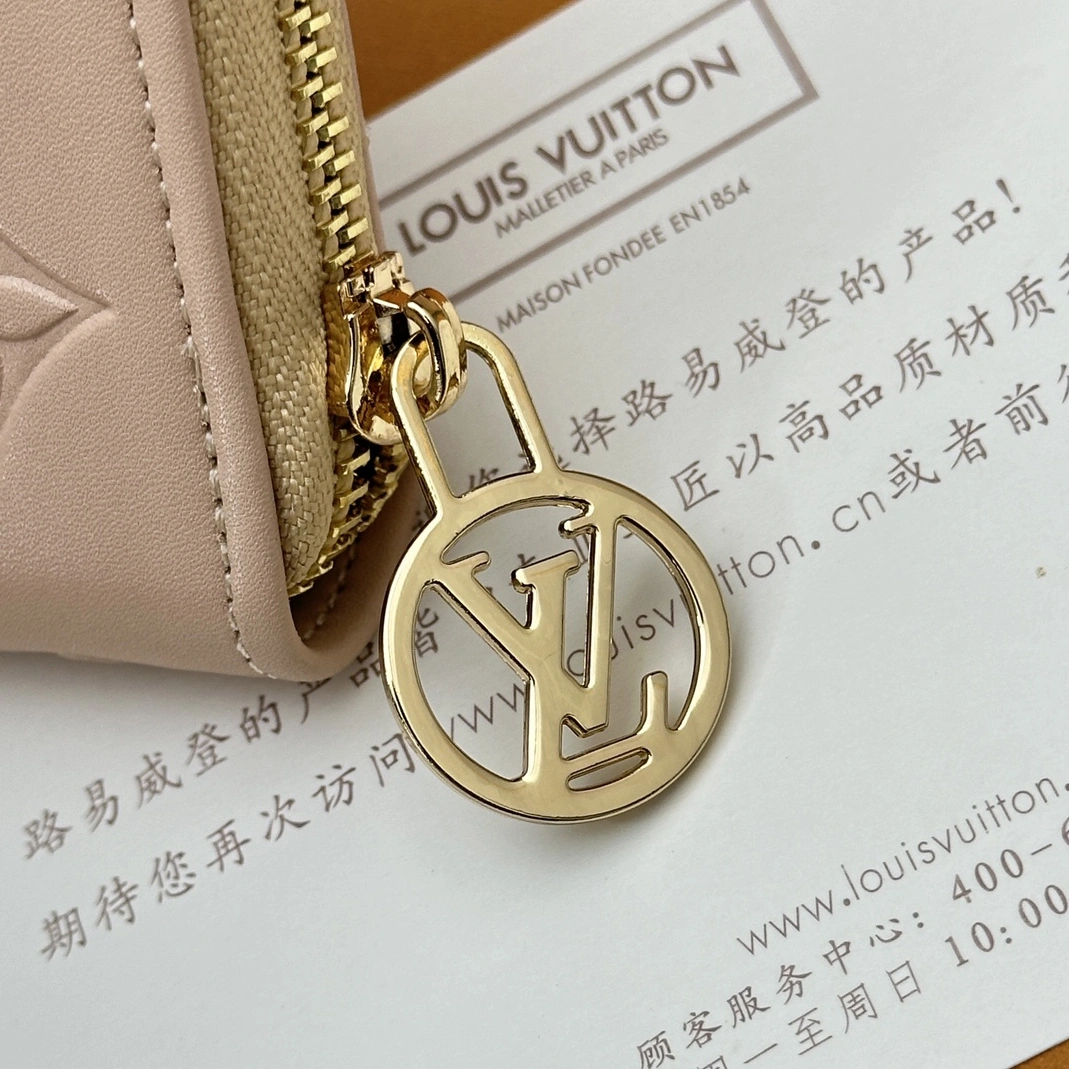 Sleek 7499 Louis Vuitton LV Wallets For Women