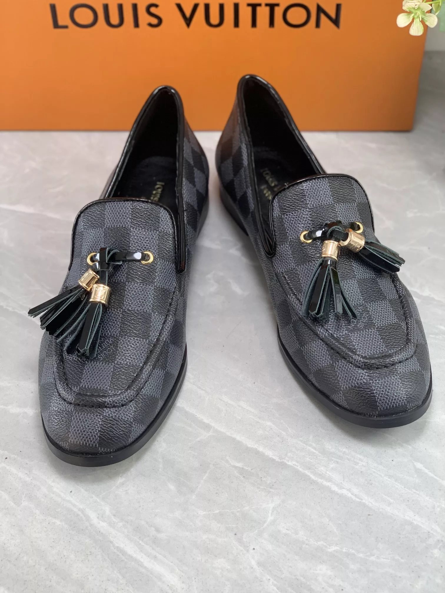 Sleek 7568 Louis Vuitton LV Oxfords Shoes For Women