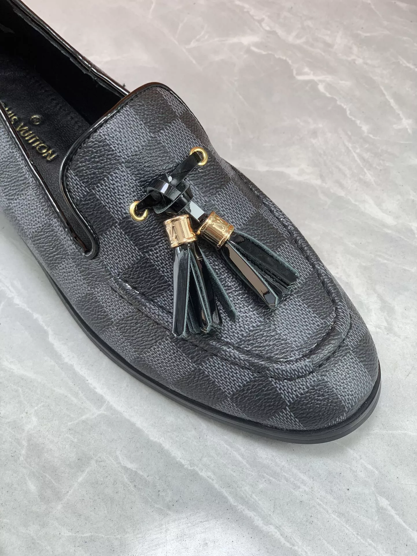 Sleek 7568 Louis Vuitton LV Oxfords Shoes For Women