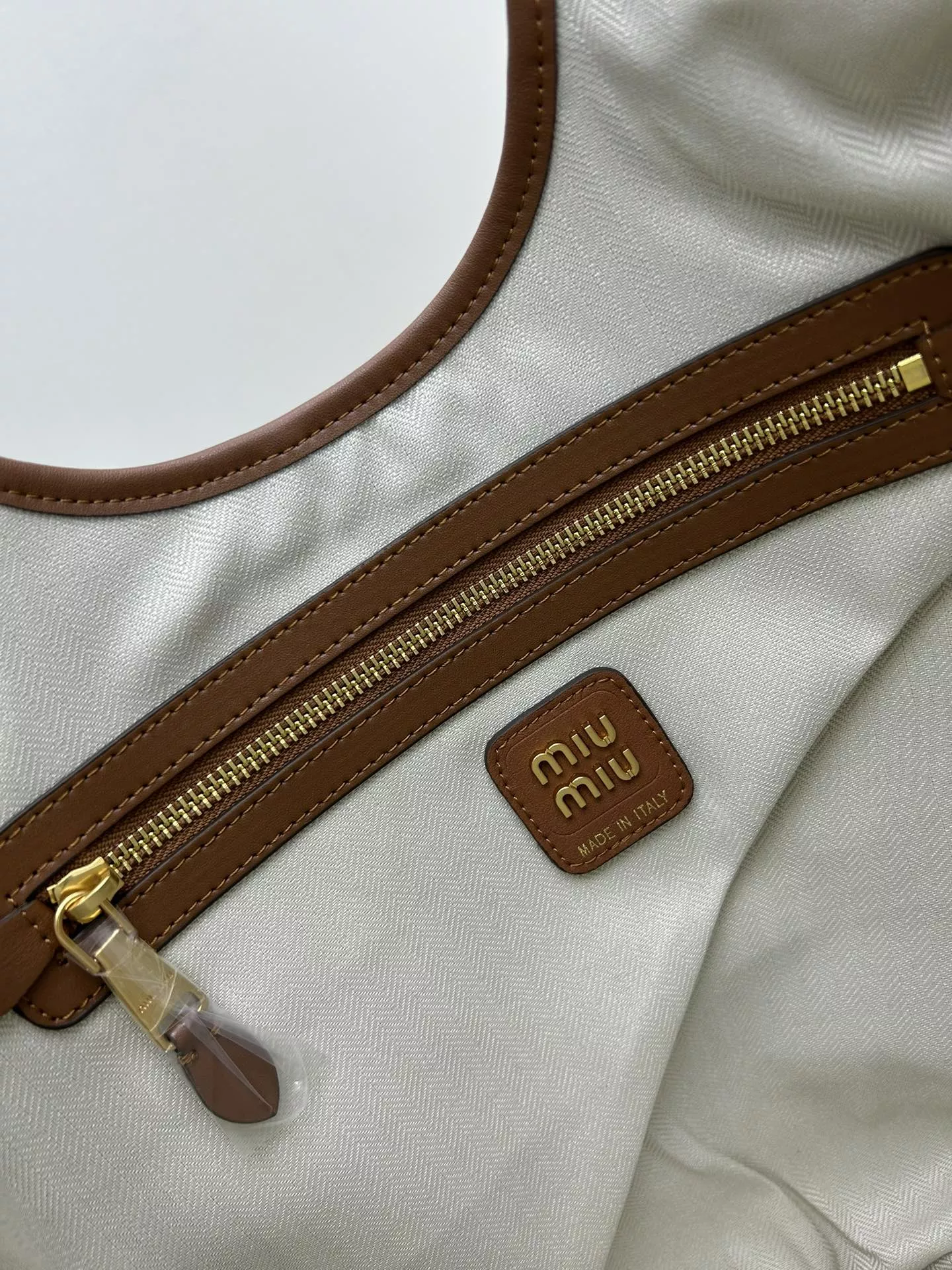 Sleek 7691 MIU MIU AAA Quality Shoulder Bags For Women