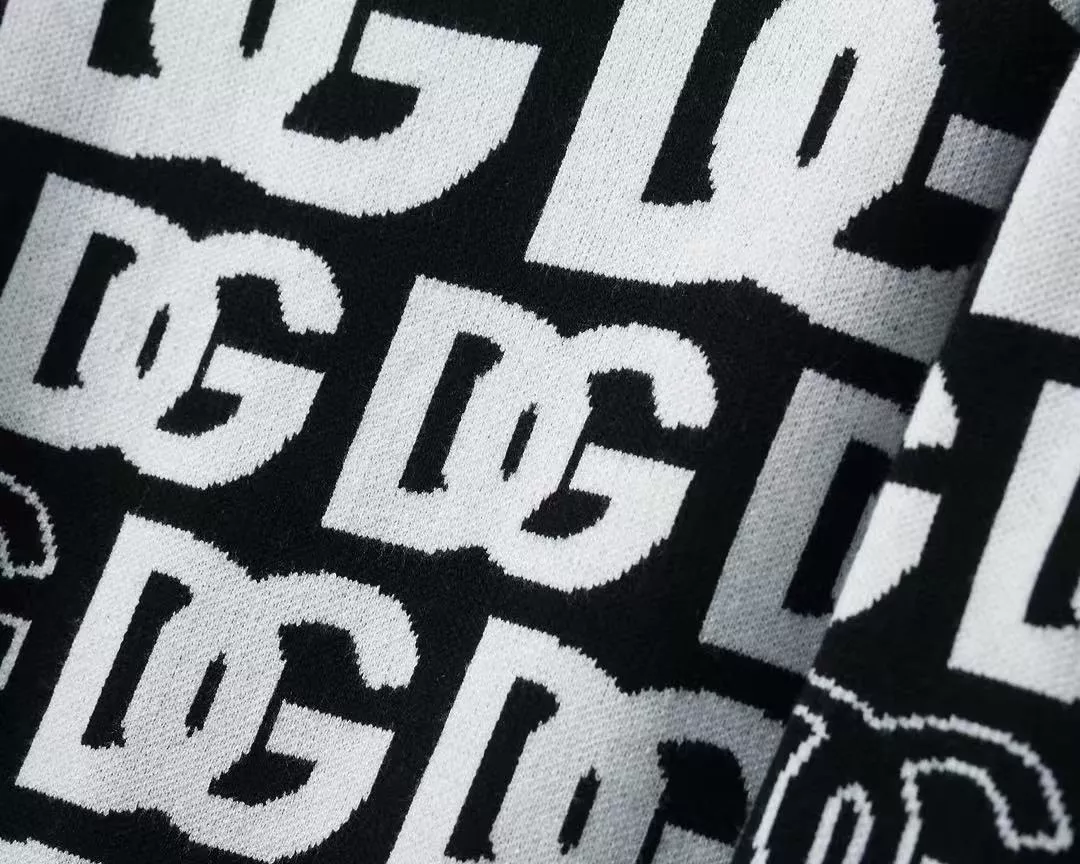 Sleek 7709 Dolce & Gabbana D&G Sweaters Long Sleeved For Men