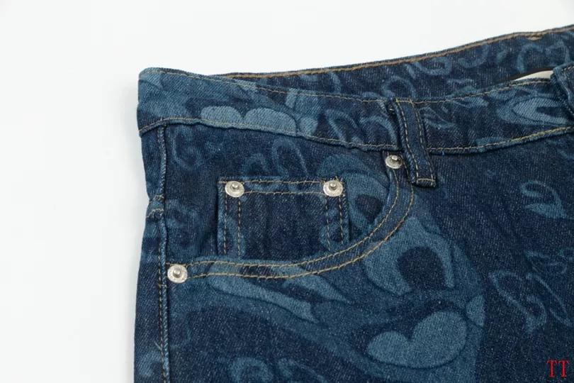 Sleek 772 Gucci Jeans For Unisex