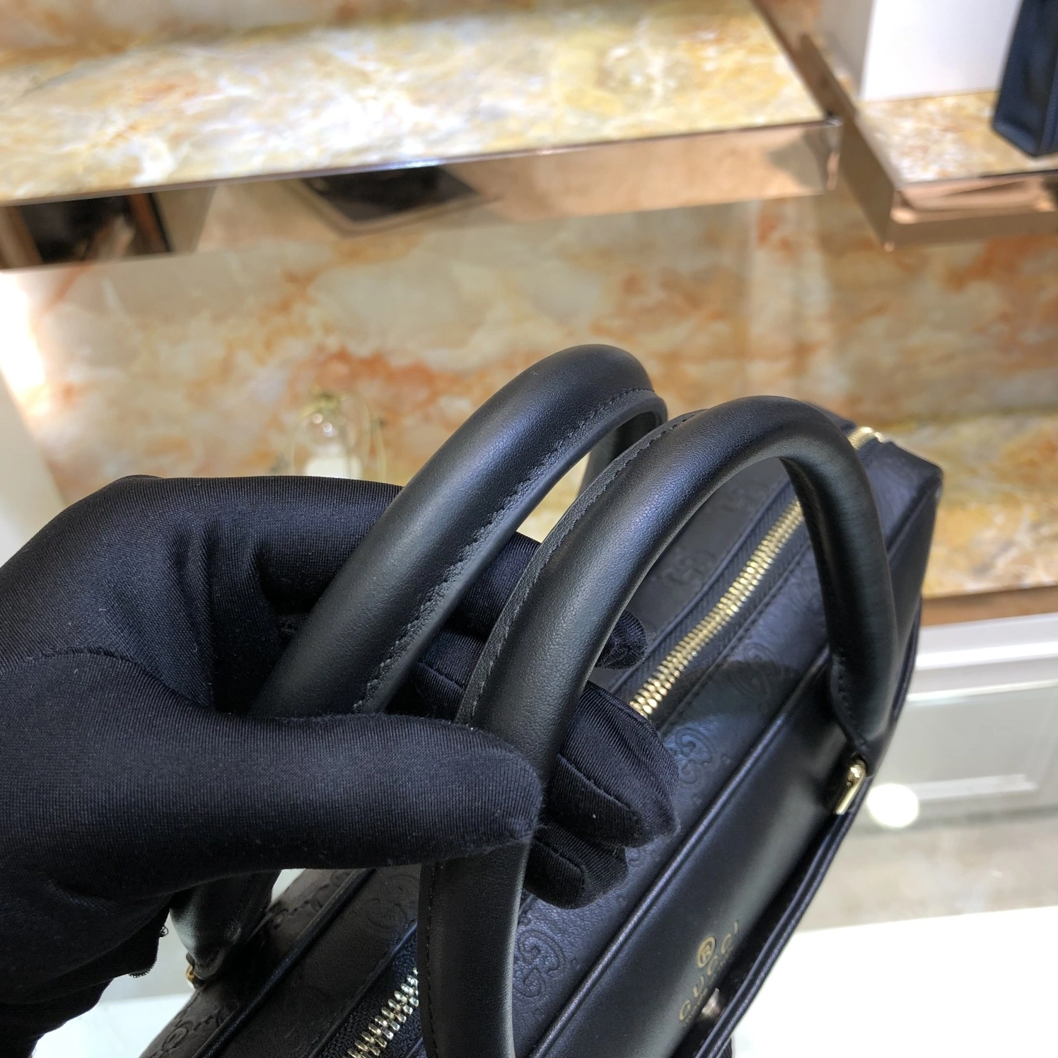 Sleek 7842 Gucci AAA Man Handbags