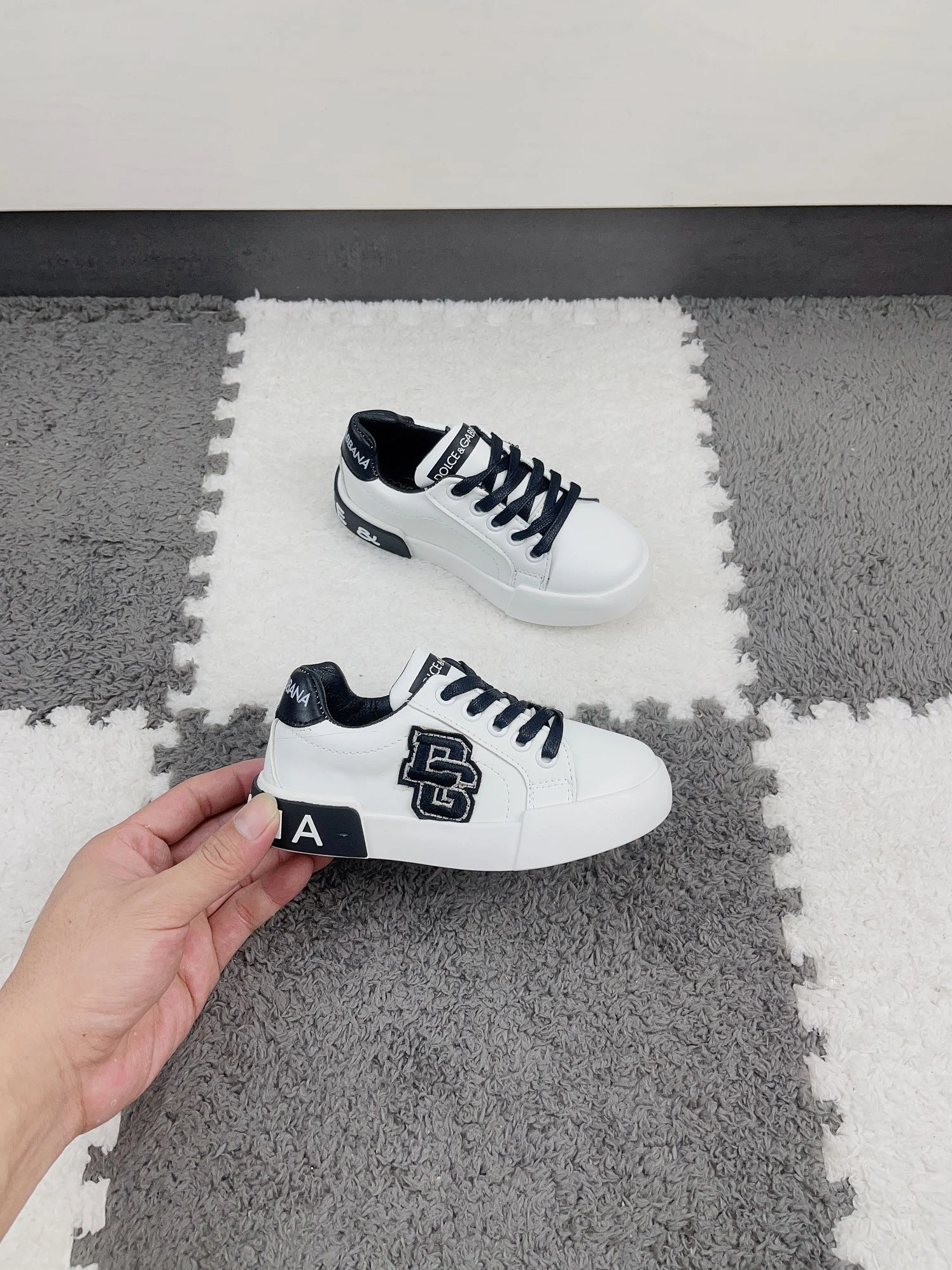 Sleek 7862 Dolce & Gabbana D&G Kids' Shoes For Kids