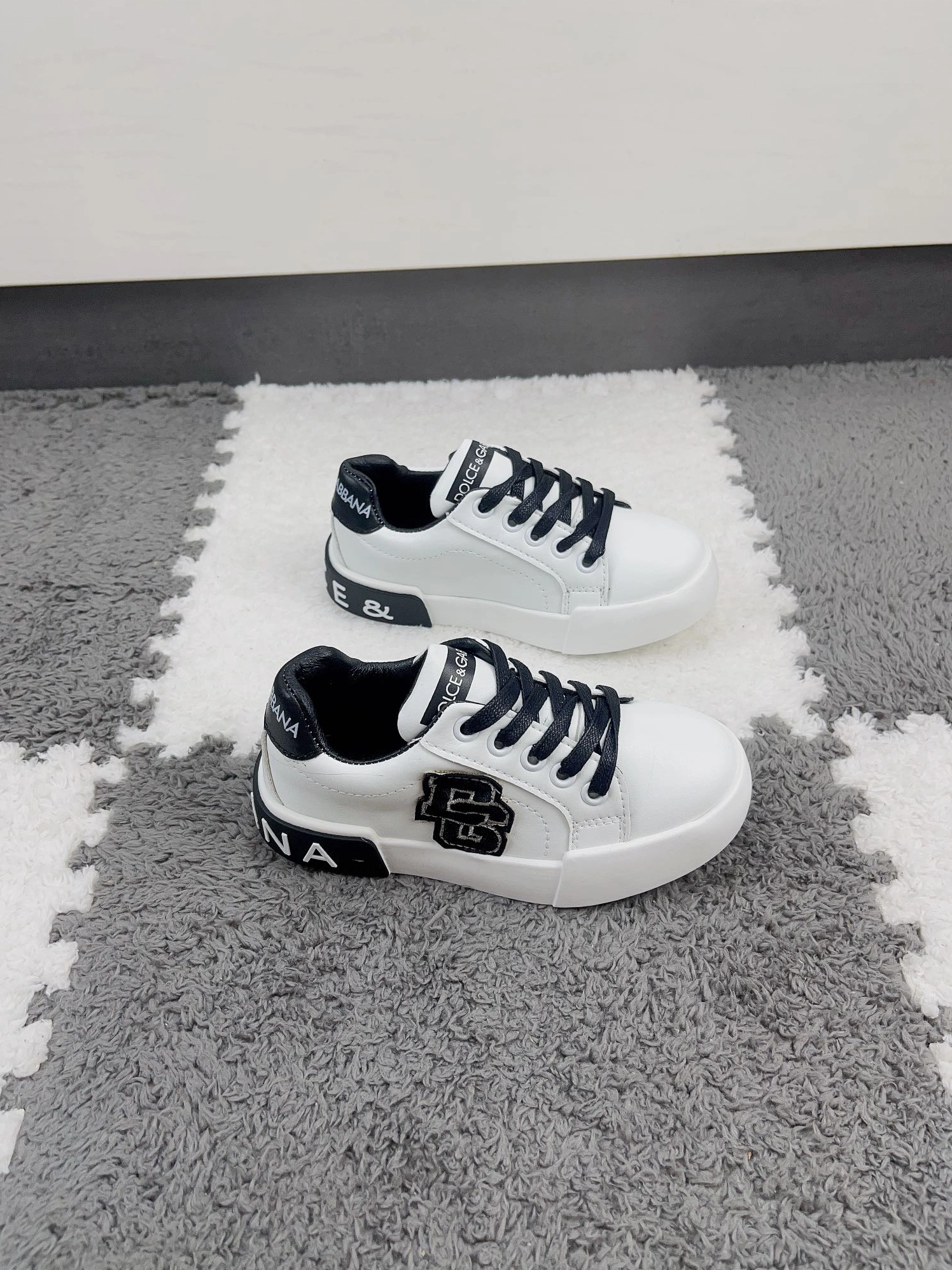 Sleek 7862 Dolce & Gabbana D&G Kids' Shoes For Kids