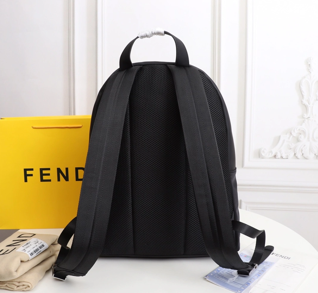 Sleek 795 Fendi AAA Man Backpacks